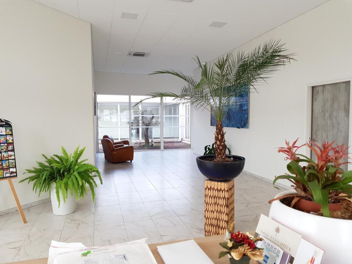 Residence Esterazur Le Cannet-des-Maures Ngoại thất bức ảnh